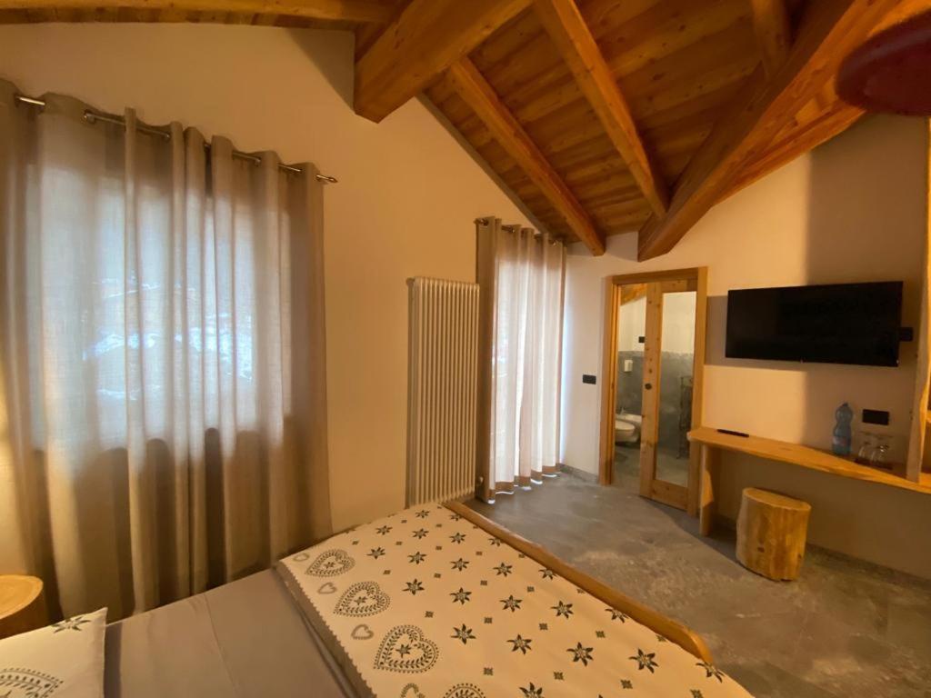 B&B Casa Il Sasso Pinzolo Εξωτερικό φωτογραφία